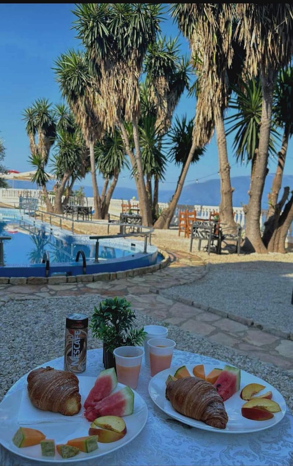 Blue Dream Holiday Hotel Vlorë Eksteriør bilde